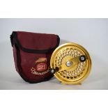 Penn Reels Int.  Penn International 4AR with soft pouch. 