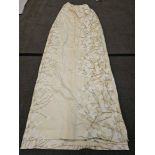 A Pair Of Silk Curtains Twig Flower Pattern Cream Size -cm 174 x 244 Ref Dorch 60