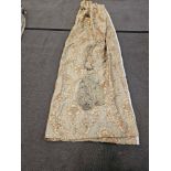 A Pair Of Drapes Silk Flower Pattern Tie Backs Size -cm 192 x 249 Ref Dorch 59