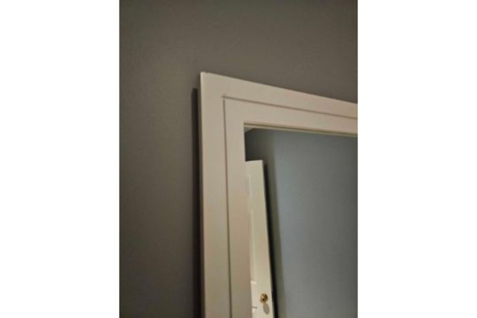 Full Height Dress Mirror A Bright White Gloss Finish On A Clean, Contemporary, Classic Design, - Bild 2 aus 2