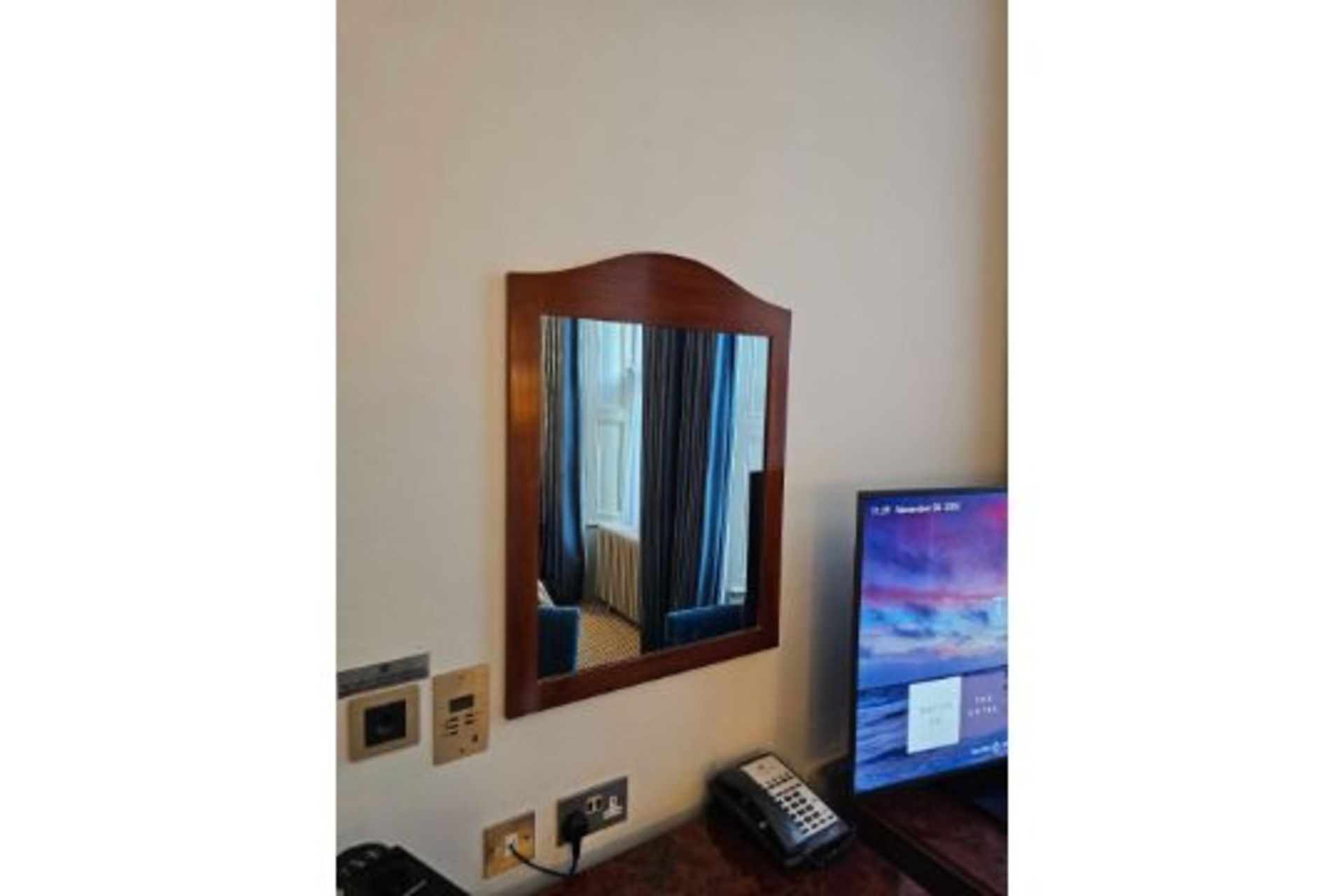 Mahogany Accent Mirror A Simple Shaped Frame With Dome Top Feature 60 x 80cm