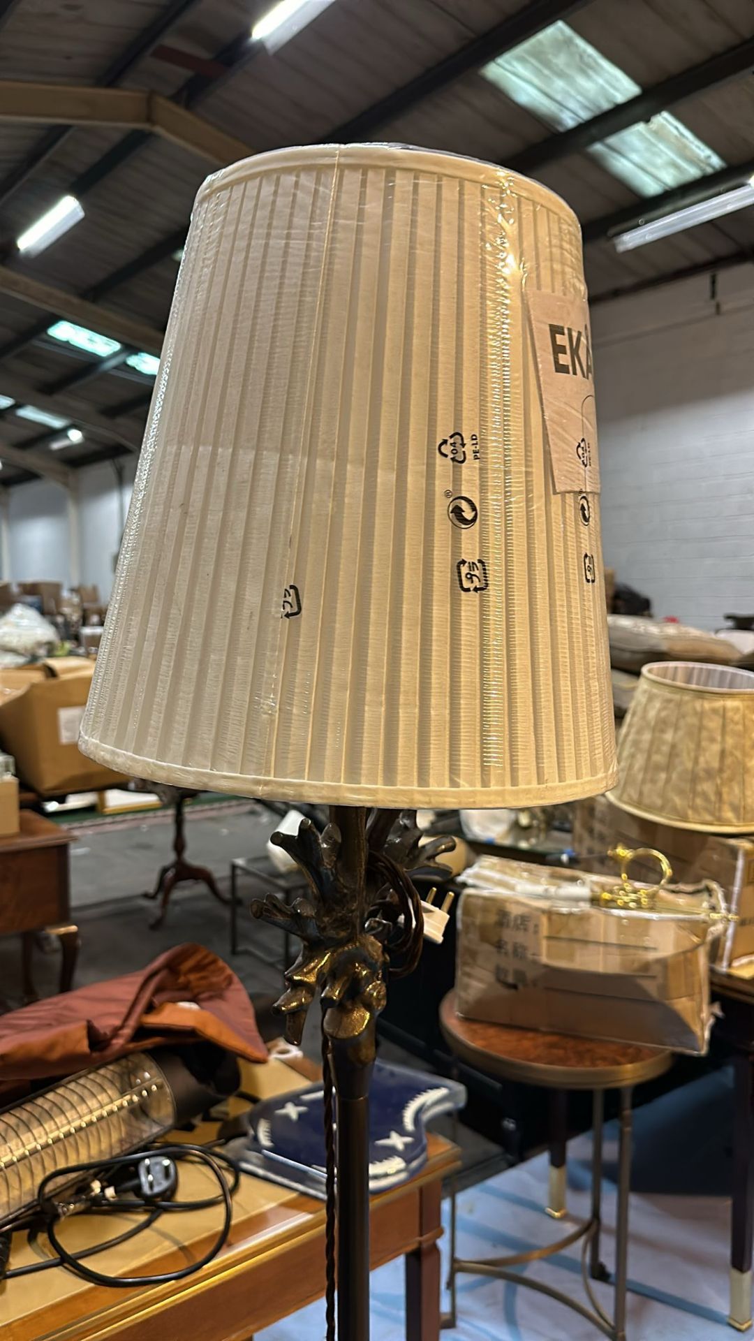Heathfield And Co Coral Standard Lamp With Linen Shade 180cms - Image 3 of 3