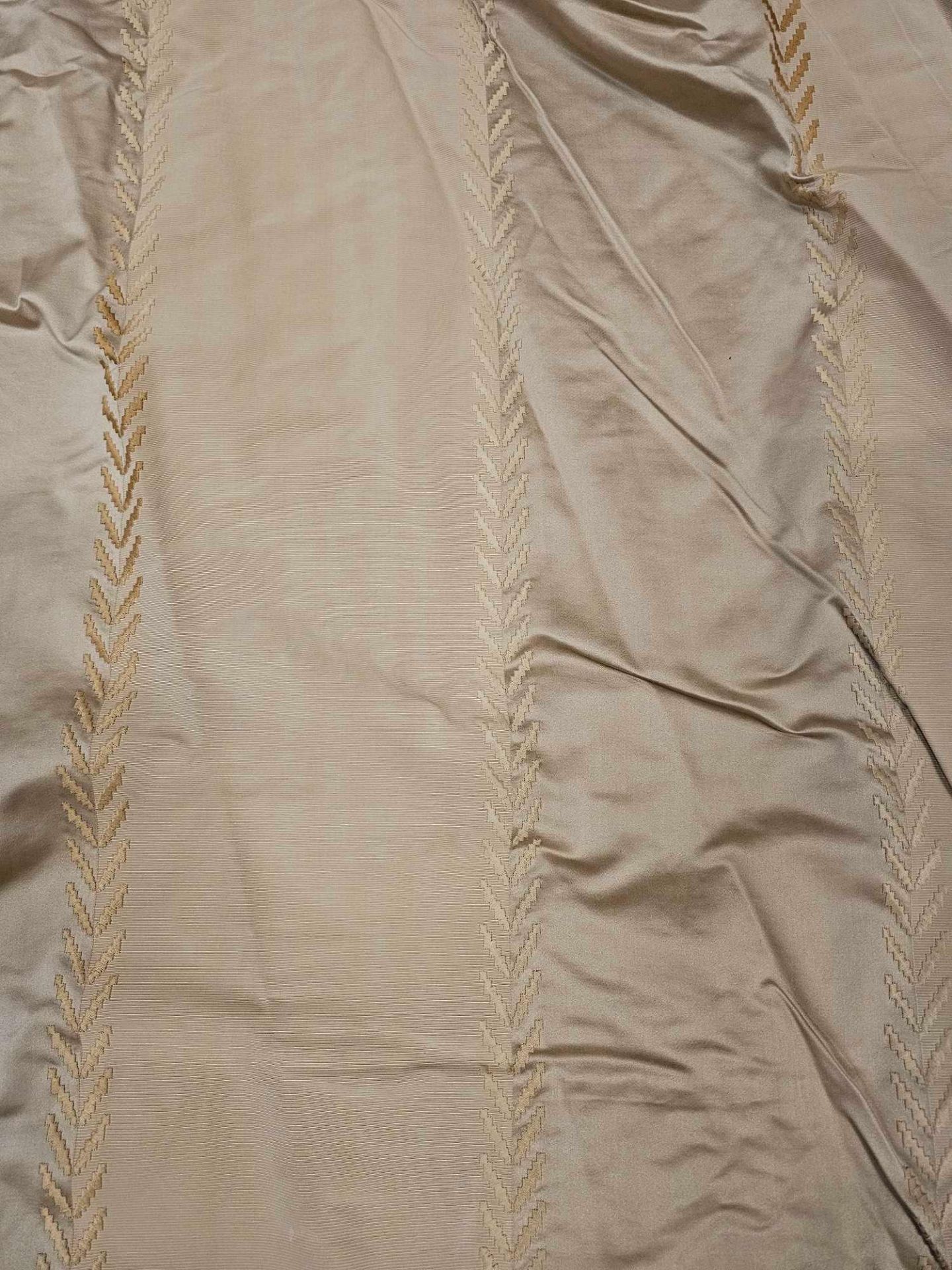 Single Cream And Silver Silk Drapes Brown Piping Arrow Pattern Size -cm 95 x 262 Ref Dorch 80 Single - Image 5 of 5