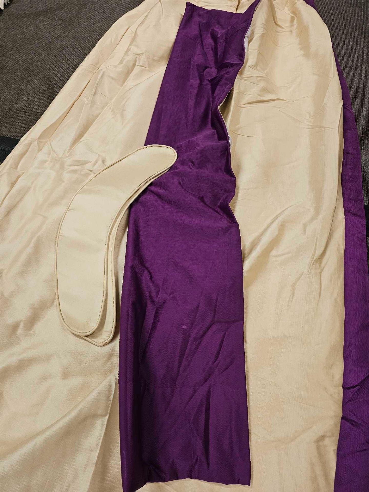 A Pair Silk Drapes Cream Purple Striped Edge Tie Backs And Canopy Size -cm 224 x 238 Ref Dorch 70 - Image 4 of 4
