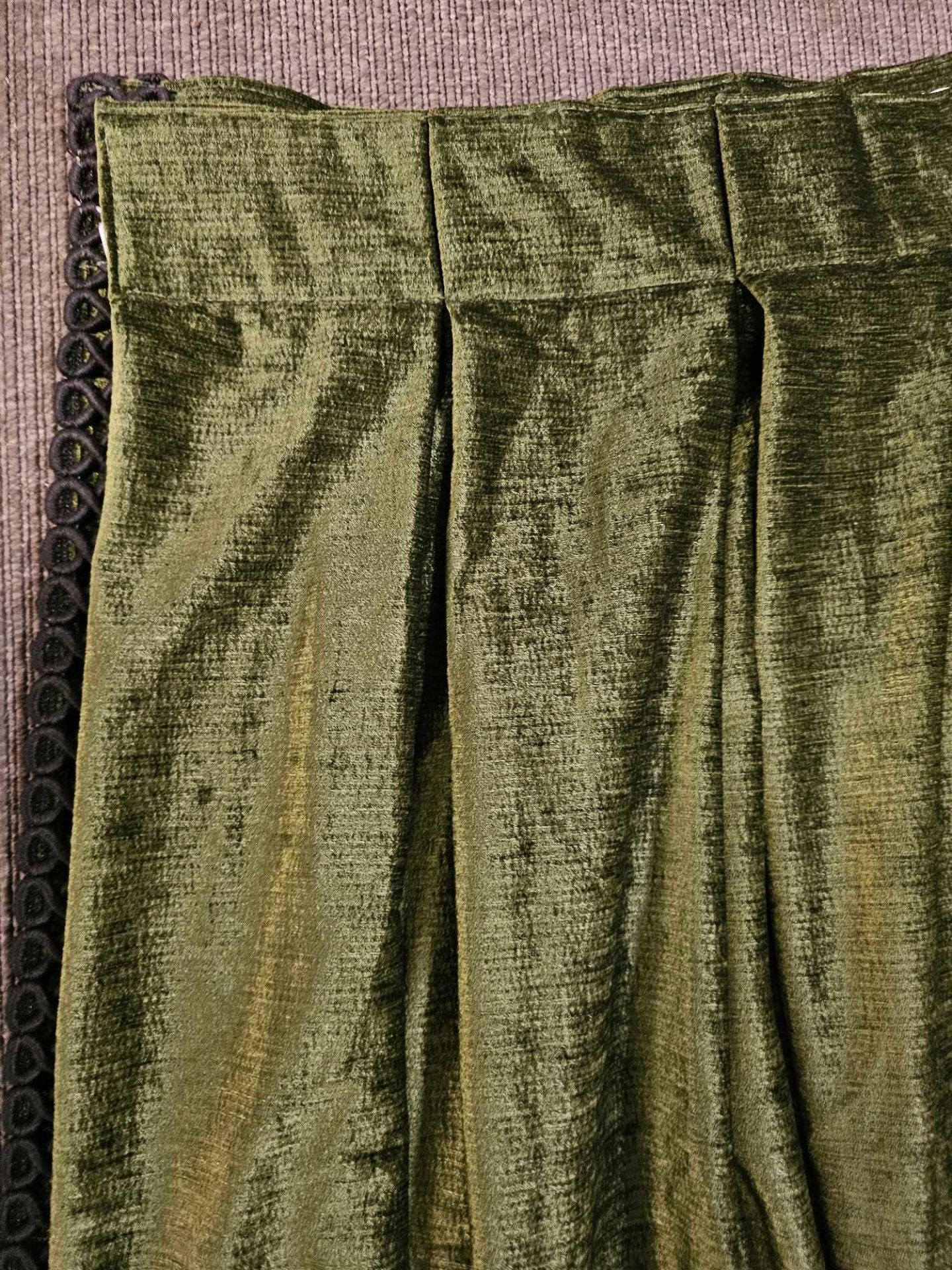 2 x Pair Of Green Velvet Curtains Black Stripe Edge Size -cm 116 x 348 Ref Dorch 61 - Image 2 of 3