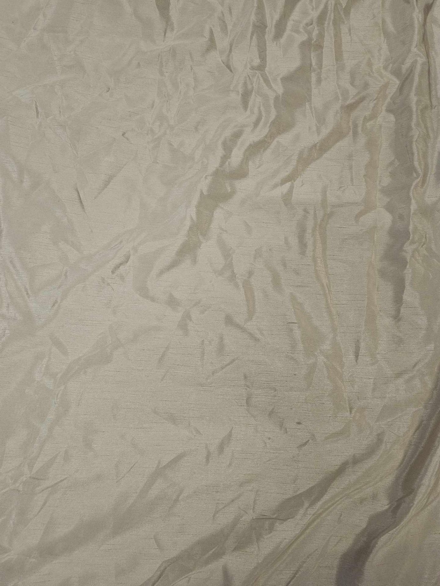 Single Silk Drape Champagne Gold Piping Size -cm 103 x 278 Single Silk Drape Champagne Gold Piping - Image 4 of 4