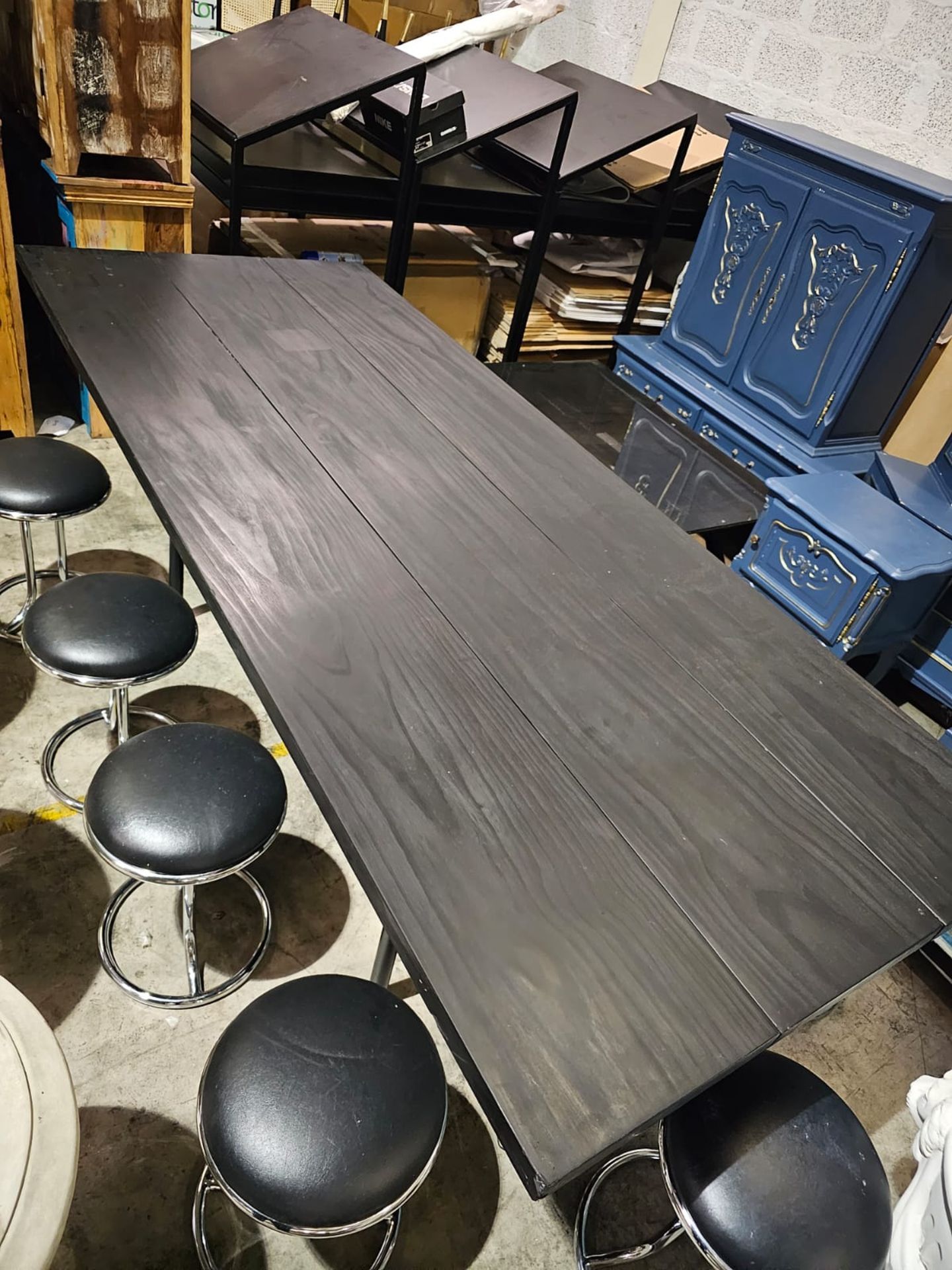 Black Oak Table On Black Metal Frame With 10 Chrome And Black Leather Stools 244x99x87cm - Bild 4 aus 8