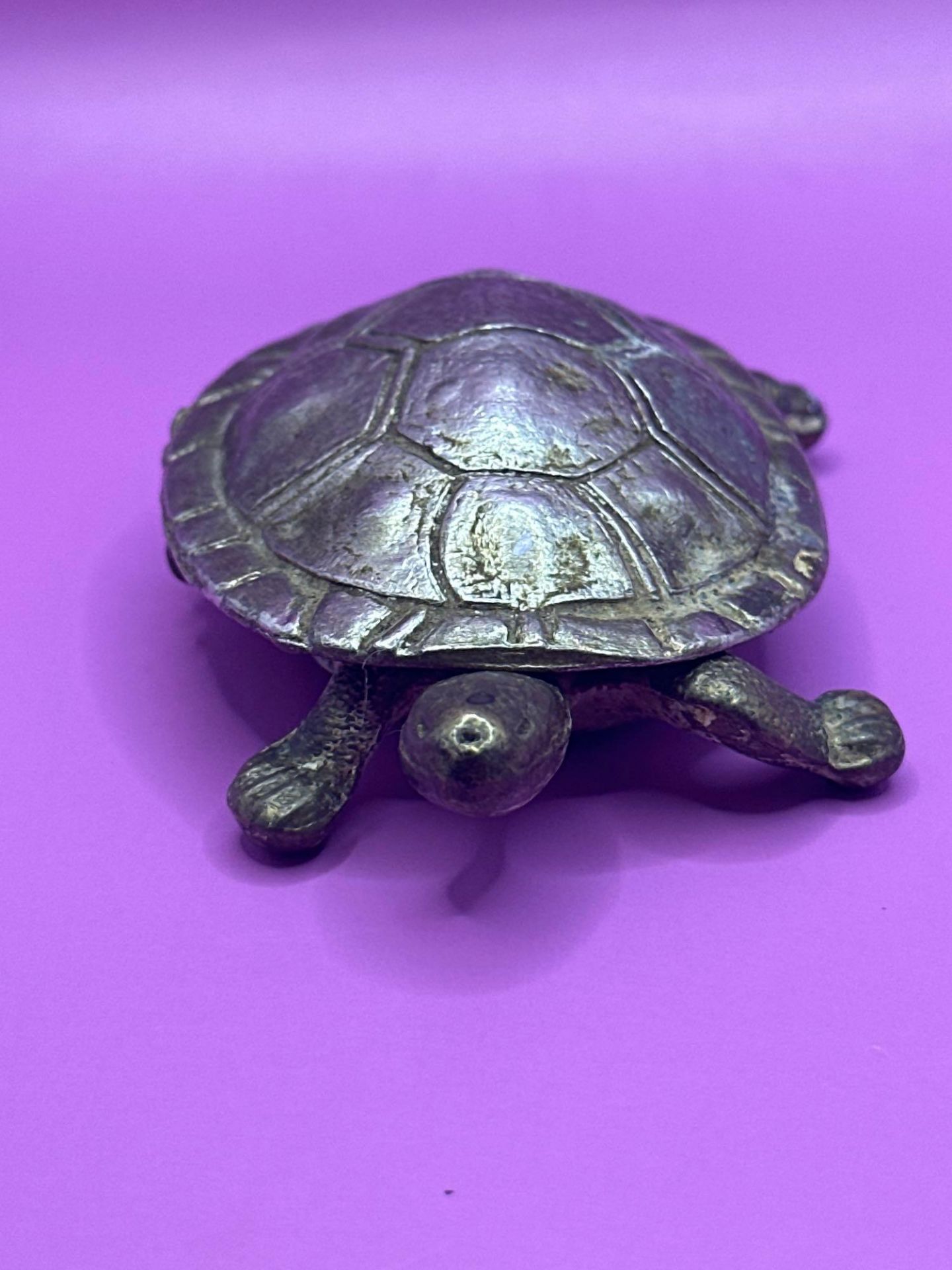Antique Brass Hinged Turtle/Tortoise Pin Box, Pill Box, Trinket Box, Reg No 939427. 11cm - Image 2 of 5