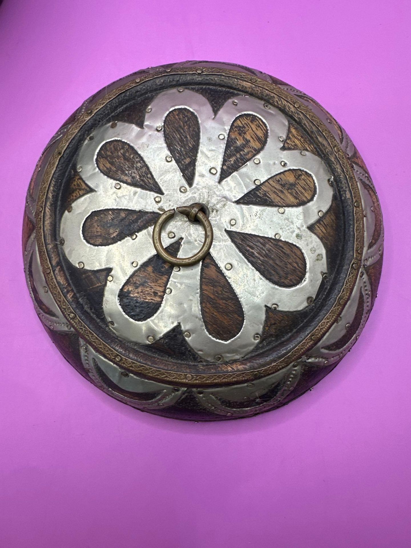 Wooden Round Decorated Pot With Lid 16 X 17cm - Bild 3 aus 5