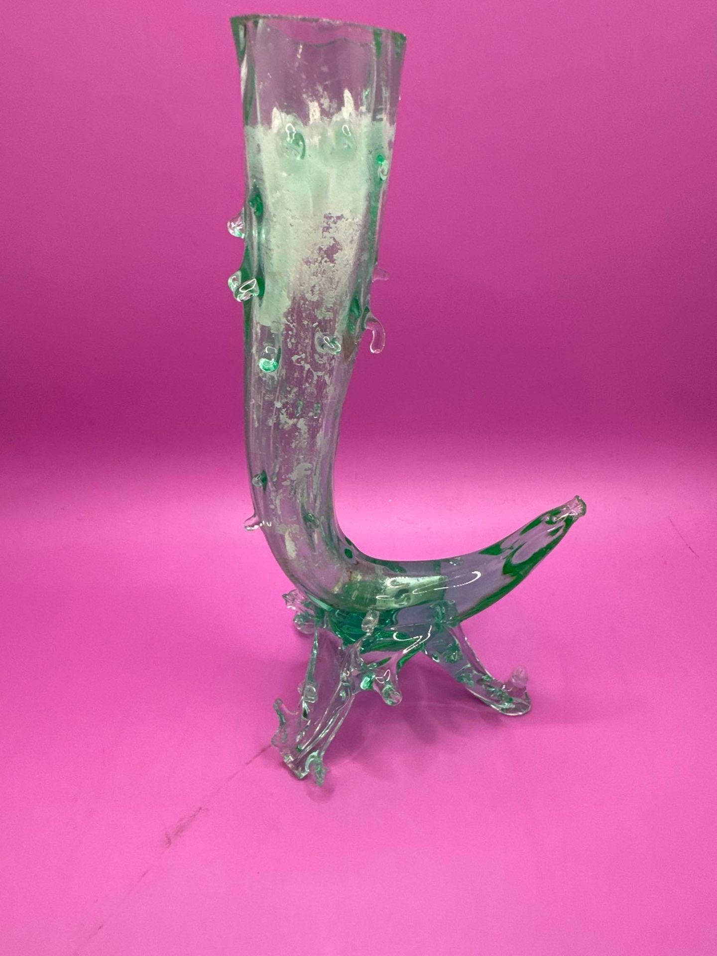 John Walsh (Attributed) Victorian Vaseline/Uranium Glass Thorn Vase A Stunning Victorian 1890's - Image 3 of 5