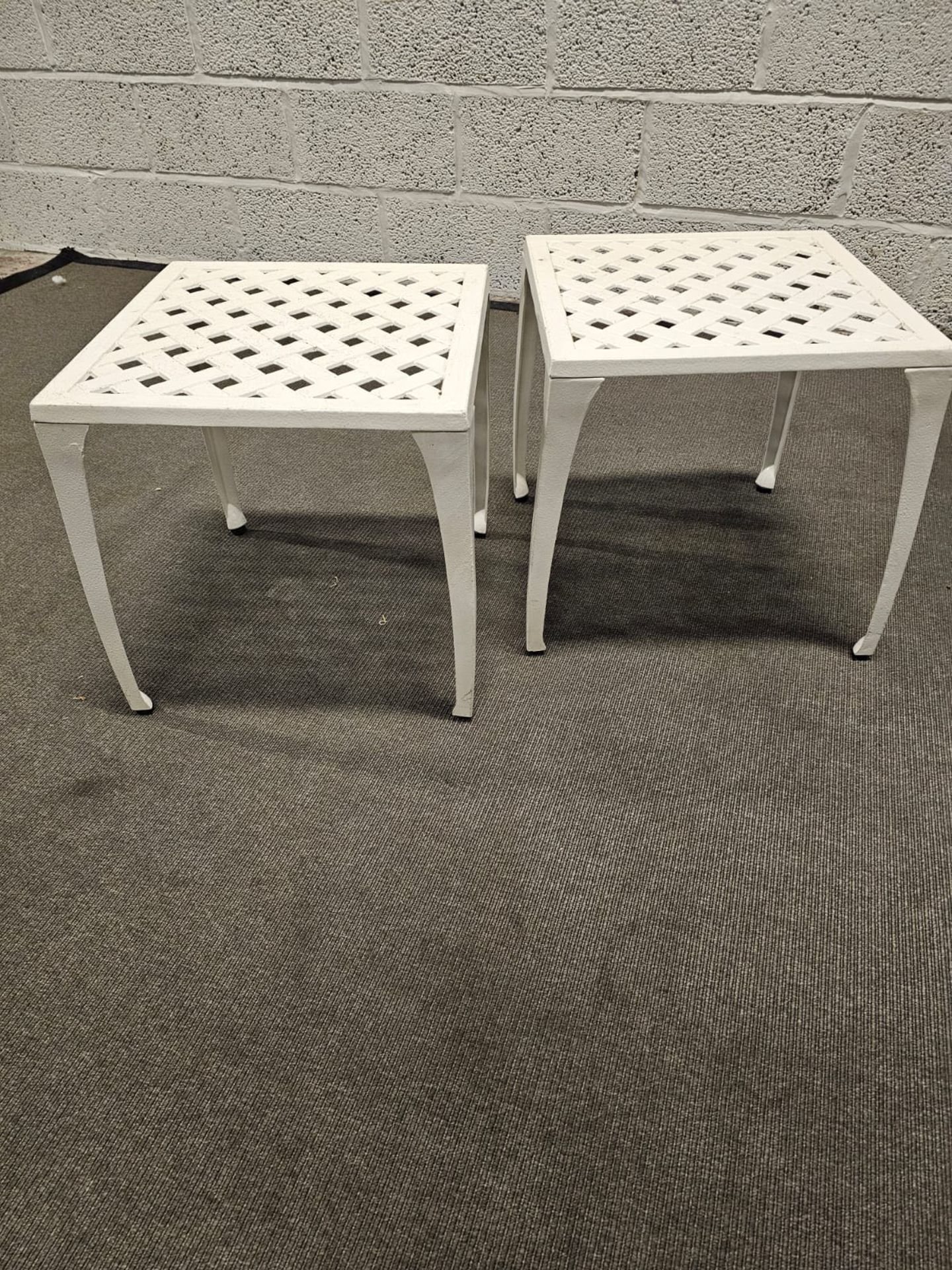 A Pair Of White Metal Painted Side Tables 44 x 44 x 44 Cm - Image 2 of 2