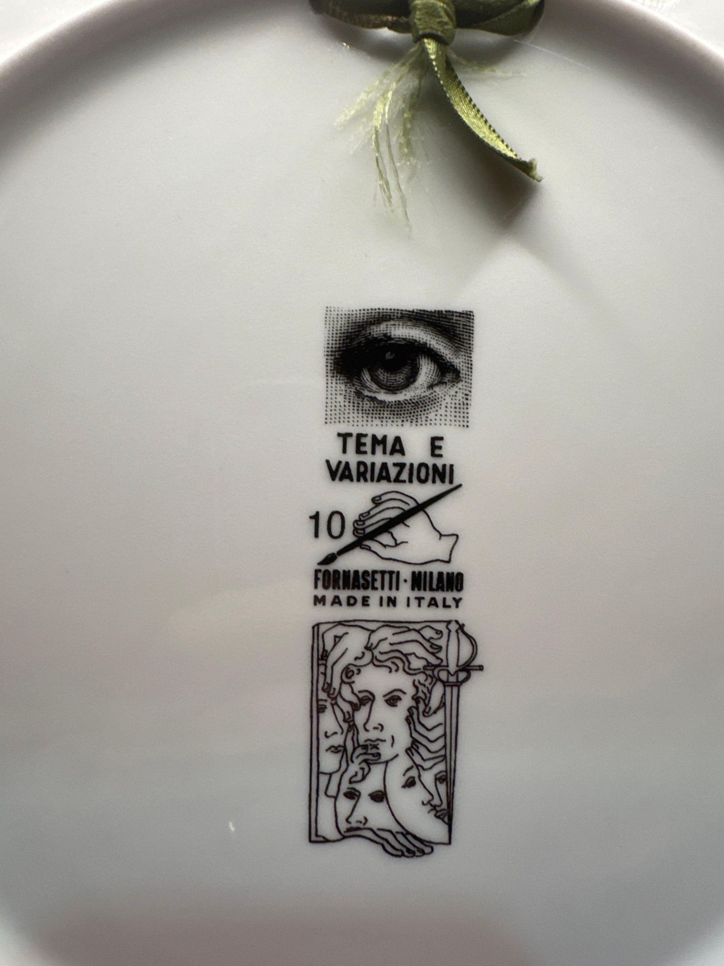Fornasetti Italy Porcelain Tema E Variazioni No. 10 Wall Plate Presented In A Fornasetti Box - Image 3 of 4