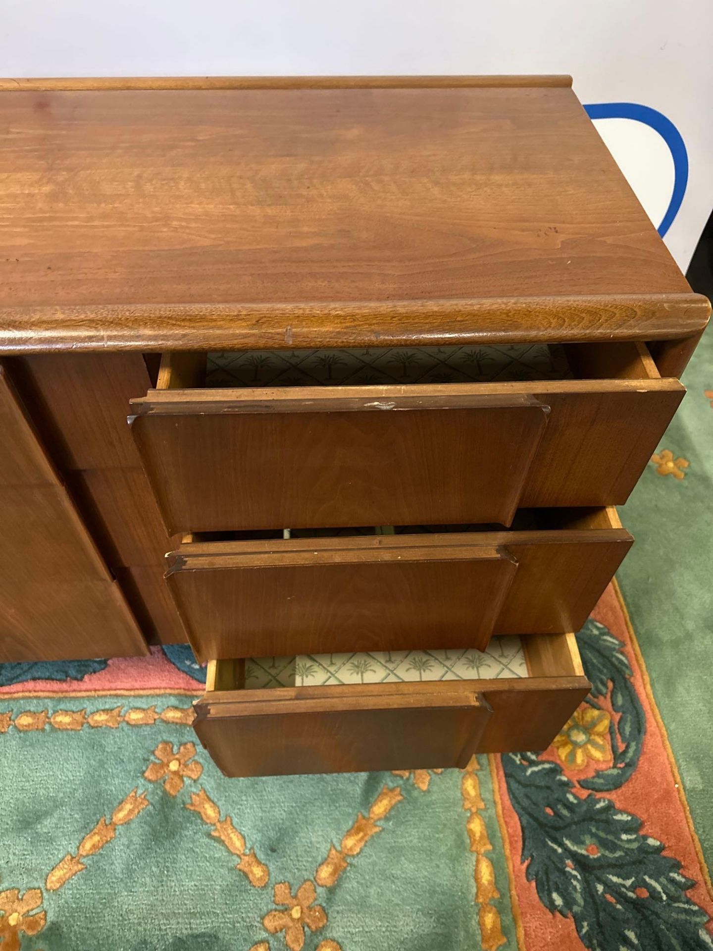 Barney Flagg For Drexel Mid Century Sculpted Walnut 9 Drawer Dresser usa 1960 Stamped Reverse 7/60 - Image 2 of 8