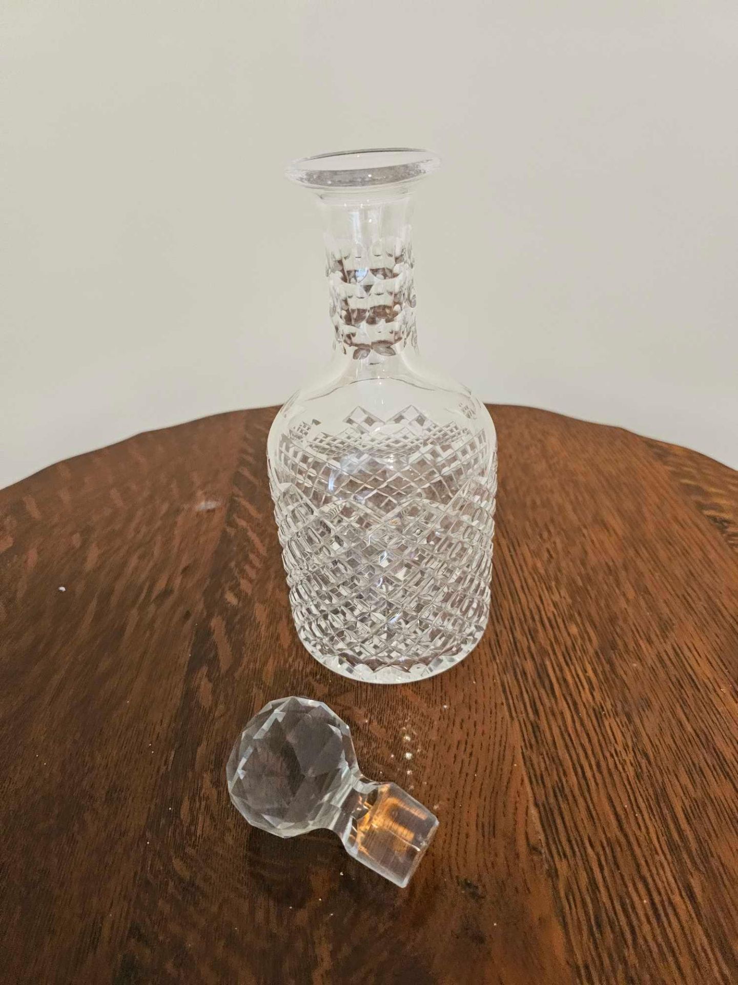 A Crystal Cut Bottle Form Decanter With Stopper 27cm - Image 3 of 4