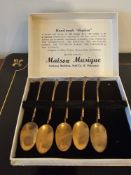 Maison Musique Hand Made Replica - A Boxed Set Of Utensils Used In The 5th Century In Taxila
