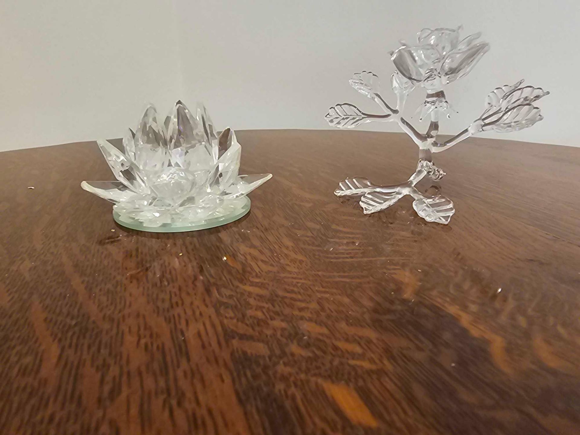 A Swarovski Crystal Rose And A Swarovski Crystal Water Lily (A/F) - Image 5 of 5
