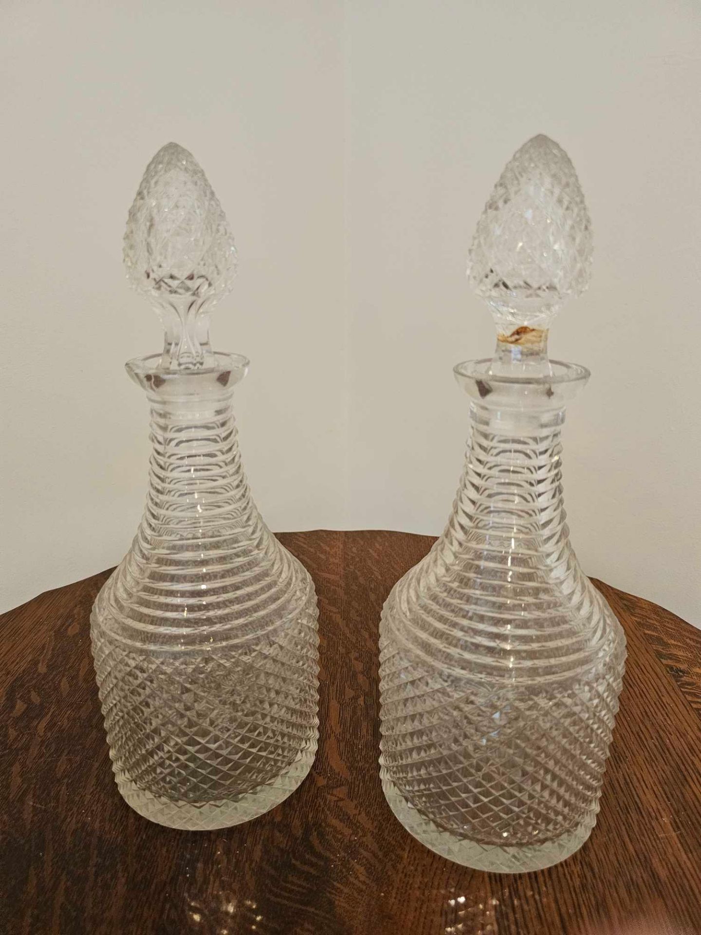 A Pair Fo Irish Crystal Decanters With Stoppers 34cm (A/F Both With Chips To Rim) - Image 3 of 10