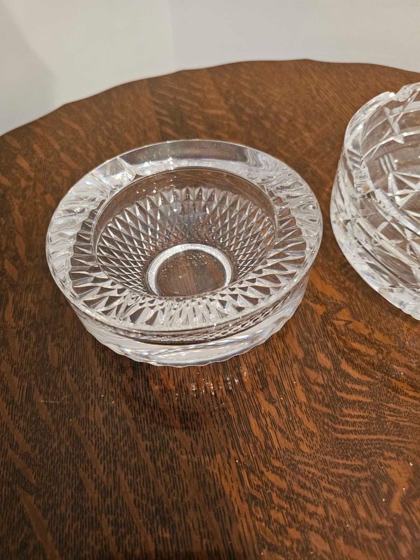 2 X Crystal Cut Ashtrays 13cm And 18cm Diameter - Image 2 of 5