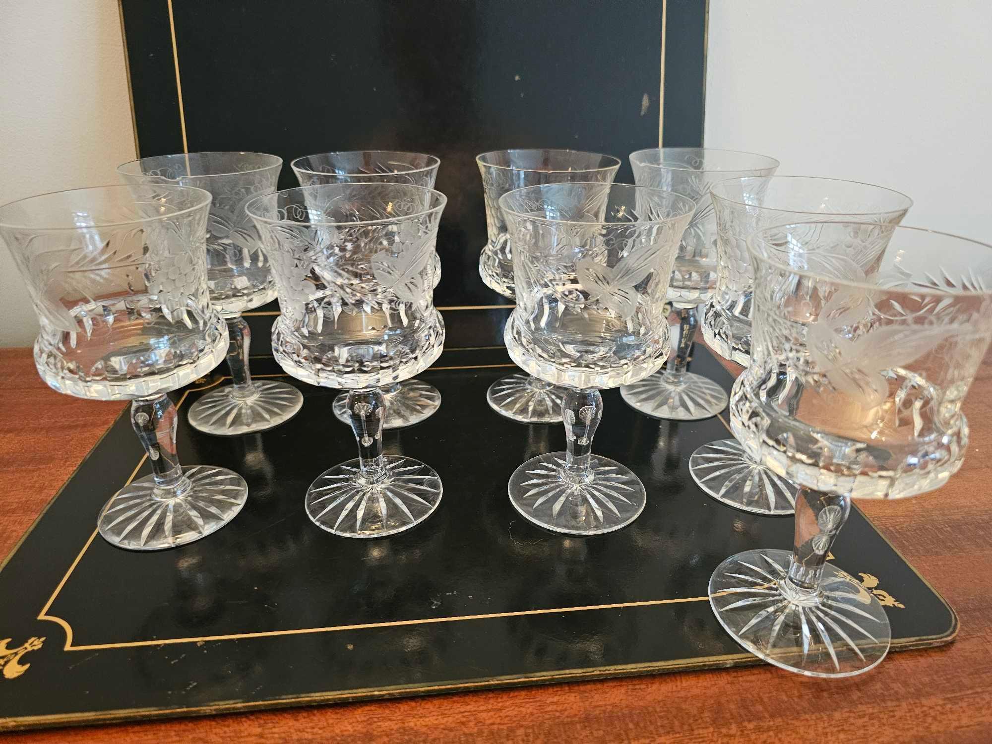 A Vintage Set Of 9 Crystal Cut Goblets 14.5cm - Image 3 of 5
