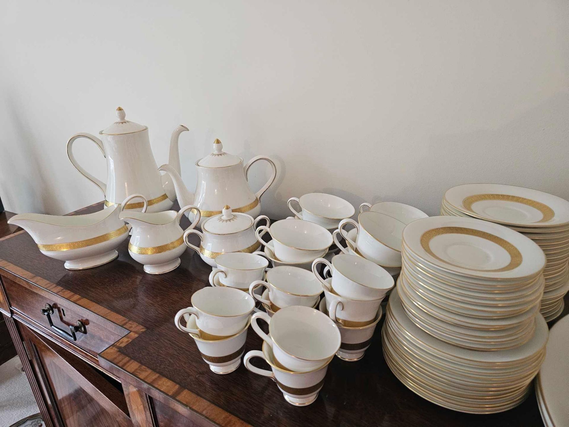 A Wedgwood Adelphi 114 Piece Part Dinner Service As Found
