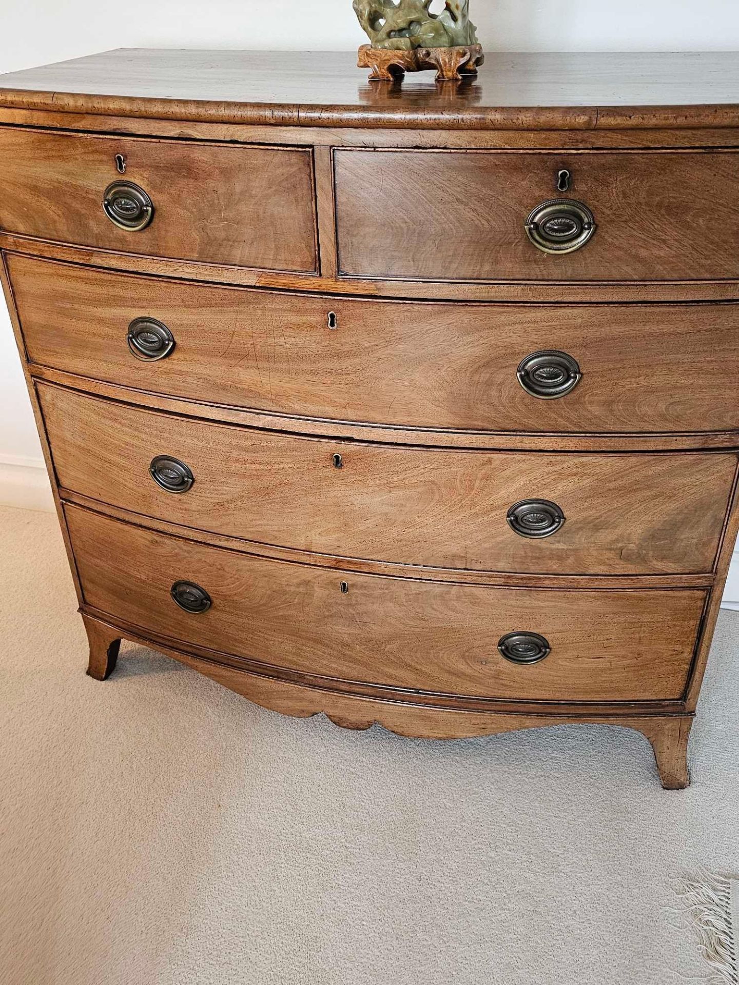 A Late George III Mahogany Bow Front Chest Of Drawers, The Two Short And Three Long Drawers Over - Image 2 of 6