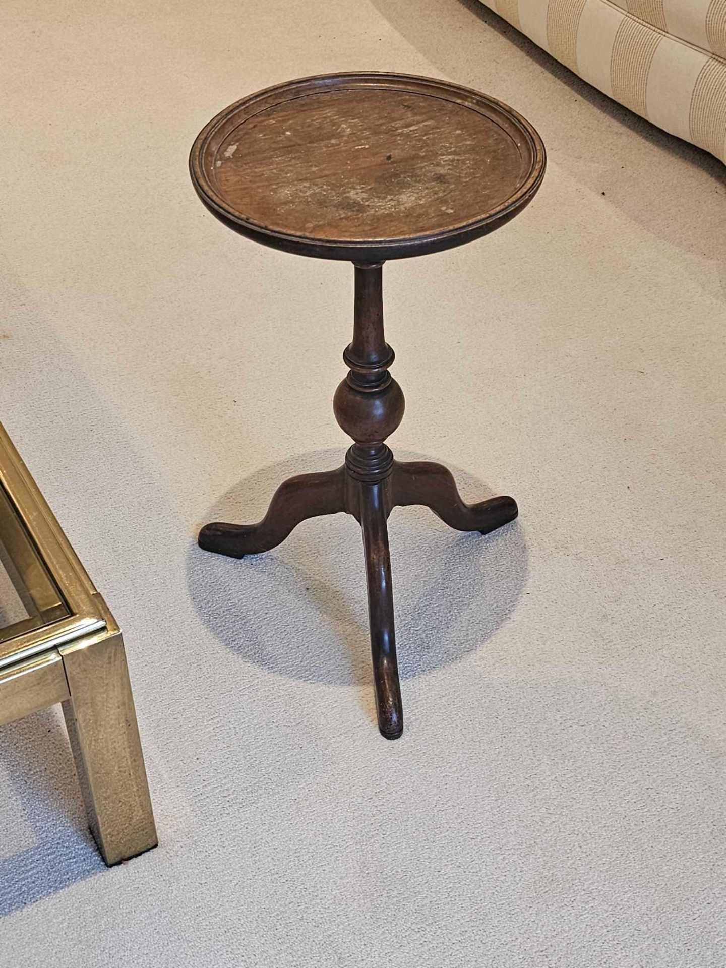 A Mid Century Mahogany Circular Tripod Wine Table 30cm Diameter X 54cm High - Image 2 of 2
