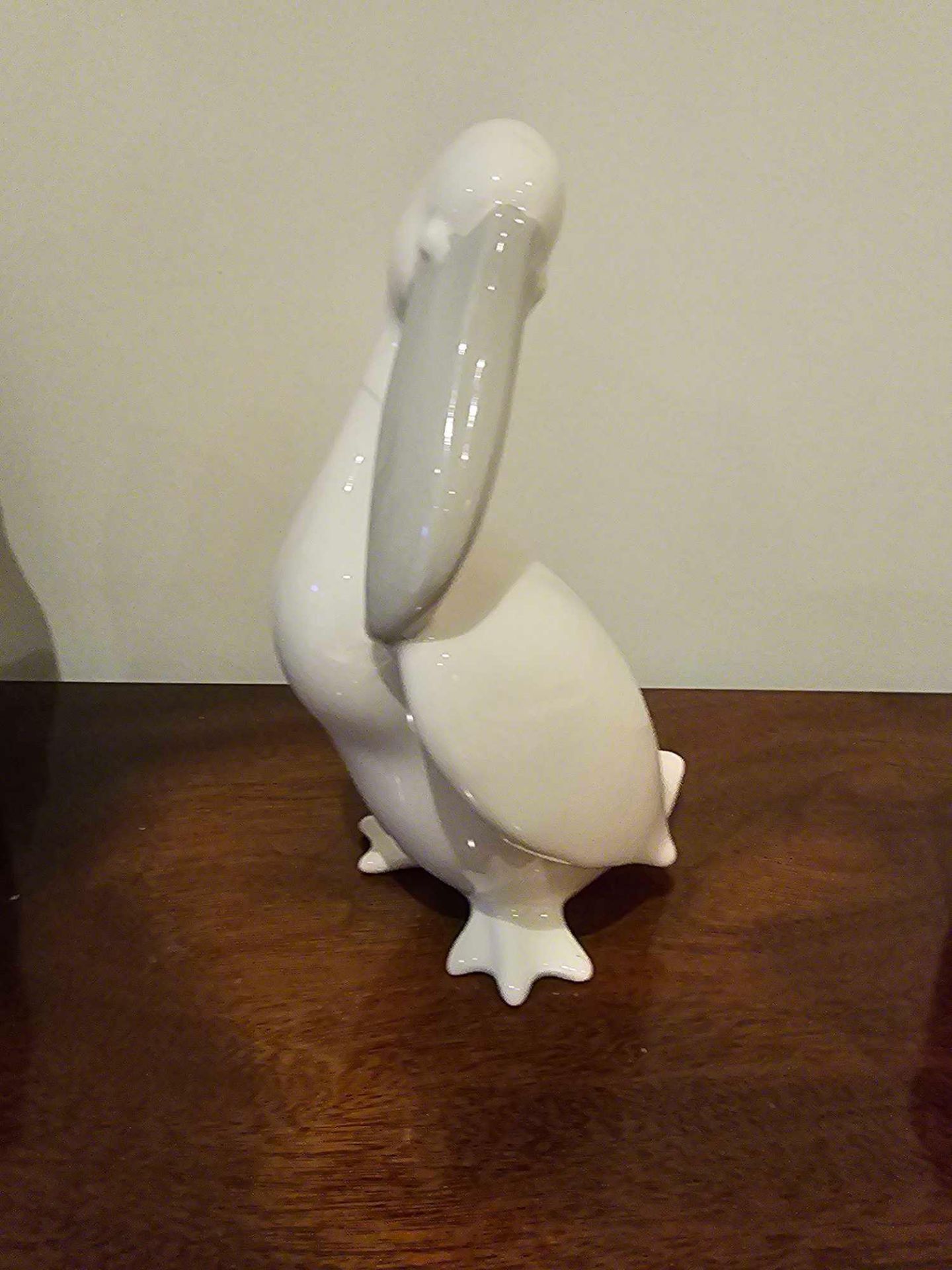 A Porcelain Figurine Pelican White Body With Toned Beak (A/F Repaired Crack)