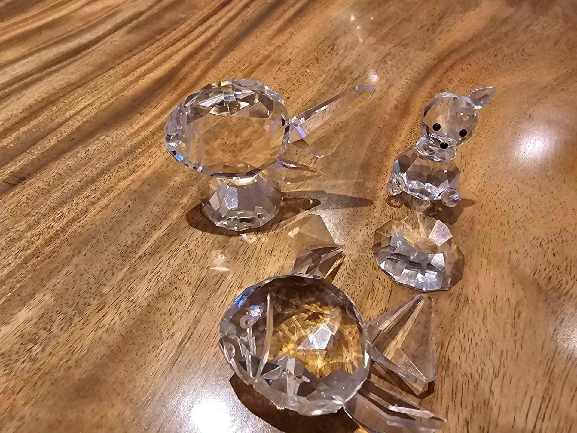 A Collection Of 3 X Swarovski Miniature Crystal Objets ( All With Faults)