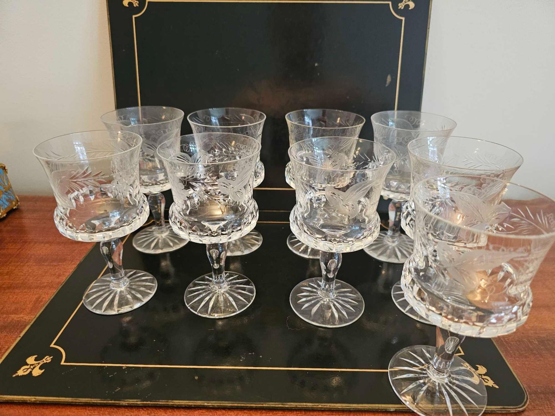 A Vintage Set Of 9 Crystal Cut Goblets 14.5cm