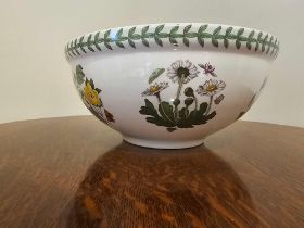 Portmerion Botanic Garden African Diasy Ceramic Bowl 26cm X 14cm The African Daisy Was The First