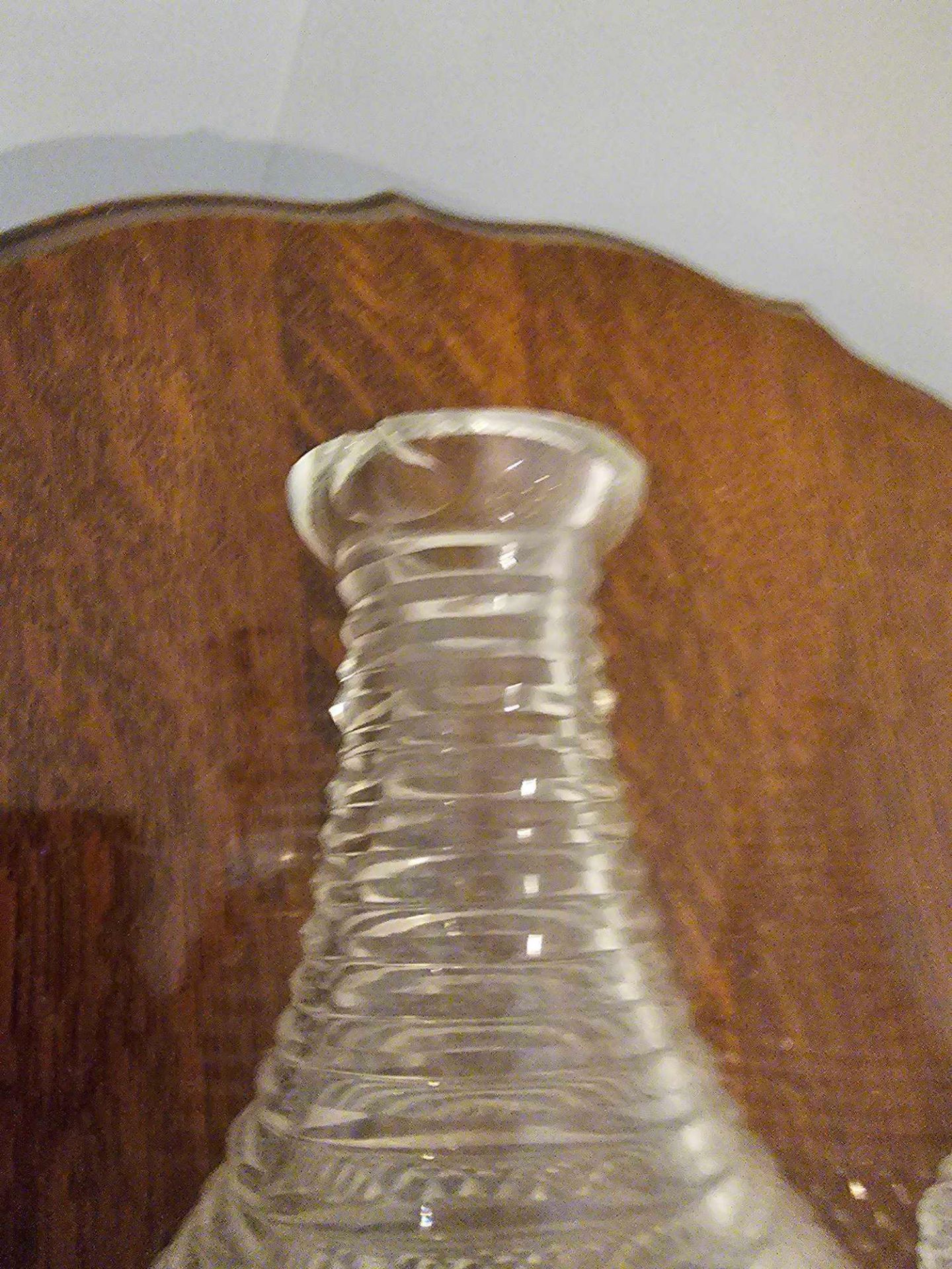 A Pair Fo Irish Crystal Decanters With Stoppers 34cm (A/F Both With Chips To Rim) - Image 9 of 10