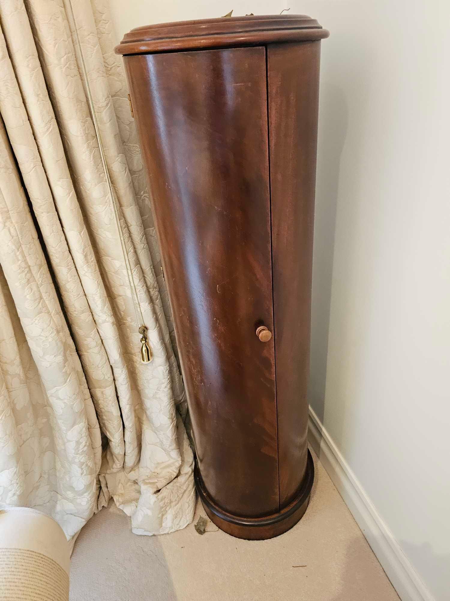 A Cylindrical Mahogany Single Door Drinks Cabinet Internally Fitted With Shelves 37 X 134cm - Image 4 of 4