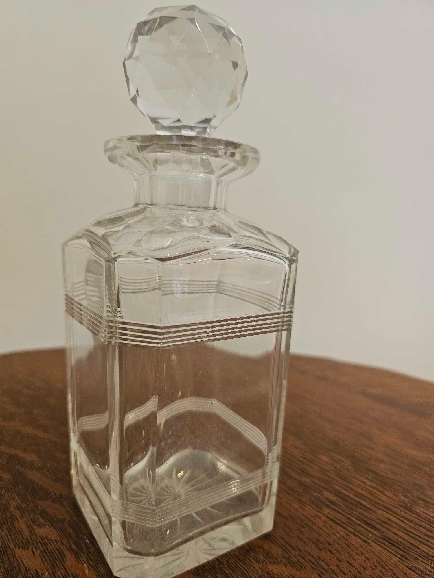 Royal Scot Crystal A Square Cut Spirit Decanter With Stopper 22cm - Image 3 of 5