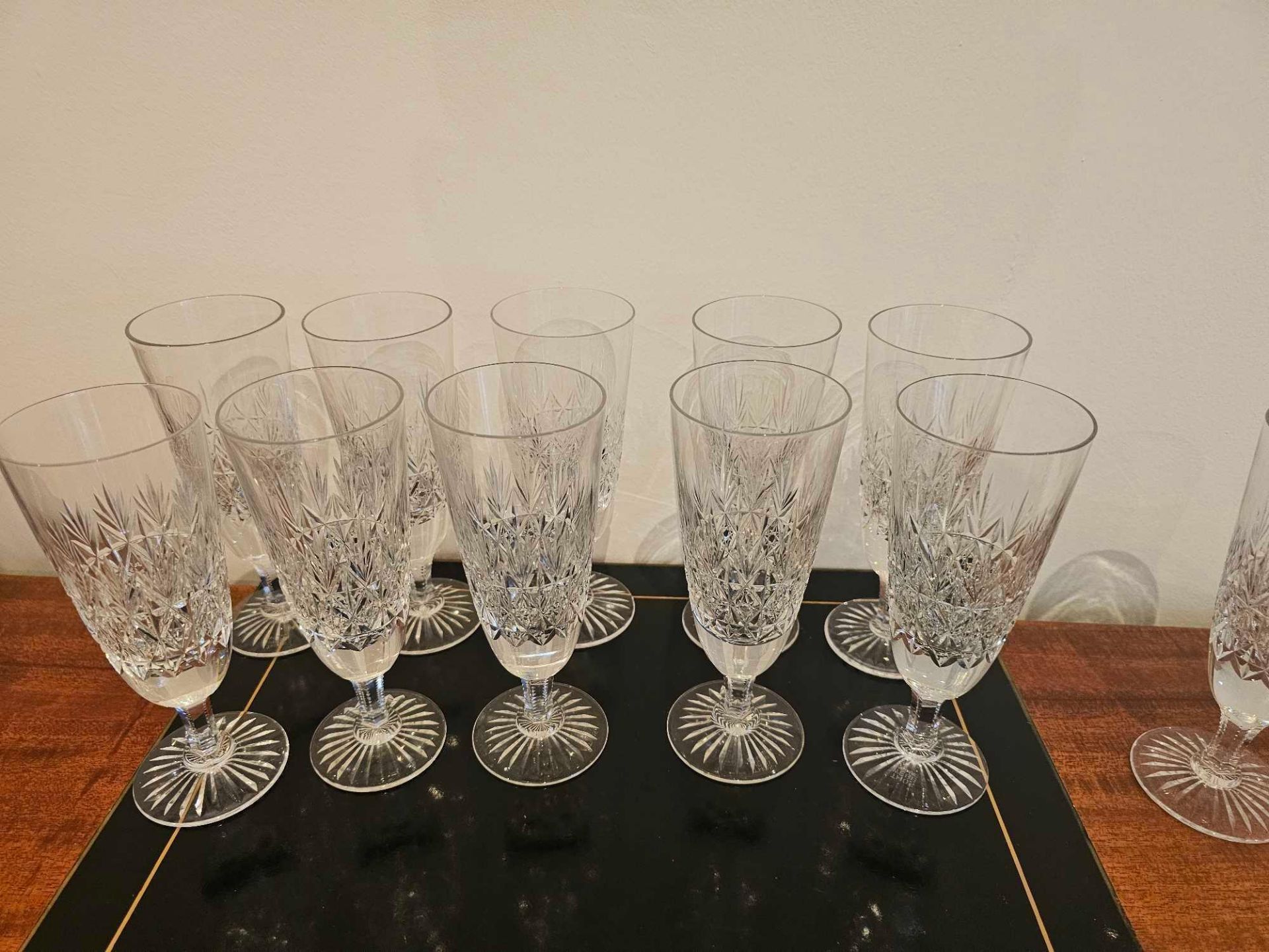 A Set Of 11 X Stuart Crystal Wine Flutes 16.5cm - Image 3 of 5