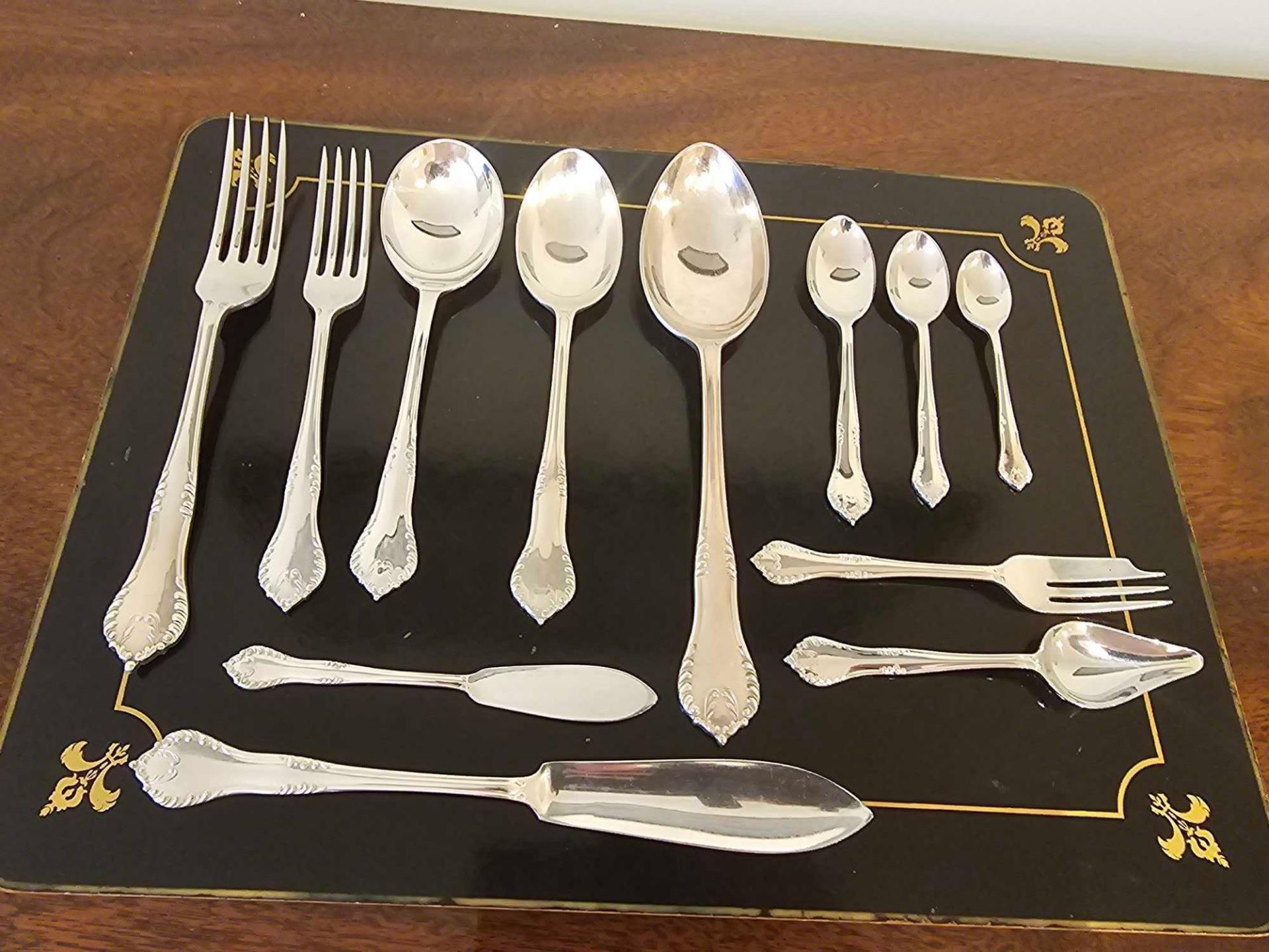 Silverplate Flatware By James Dixon For Harrods 117 Pieces Comprising Of 16 X Dinner Forks, 22 X