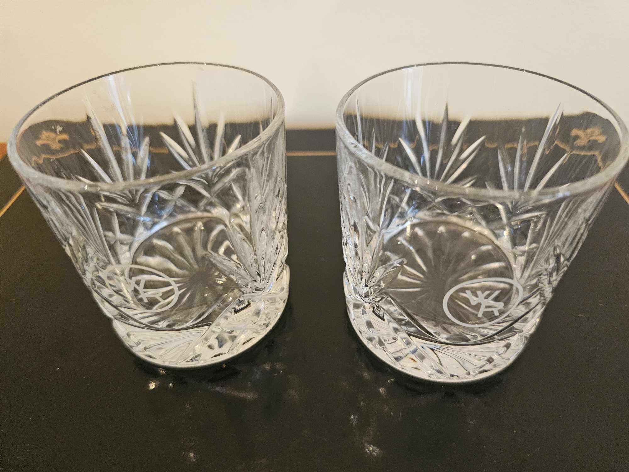 A Pair Of Woodford Reserve WR Glencairn Crystal Rocks Glass Bourbon Whiskey Bar Lowball 8cm - Image 2 of 4
