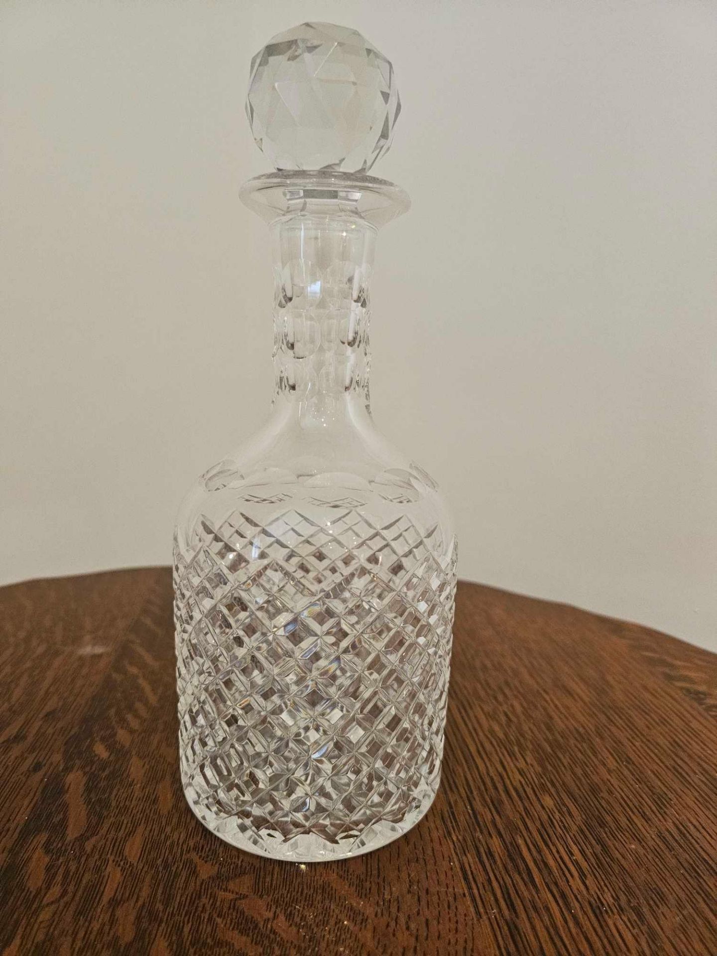 A Crystal Cut Bottle Form Decanter With Stopper 27cm - Image 2 of 4