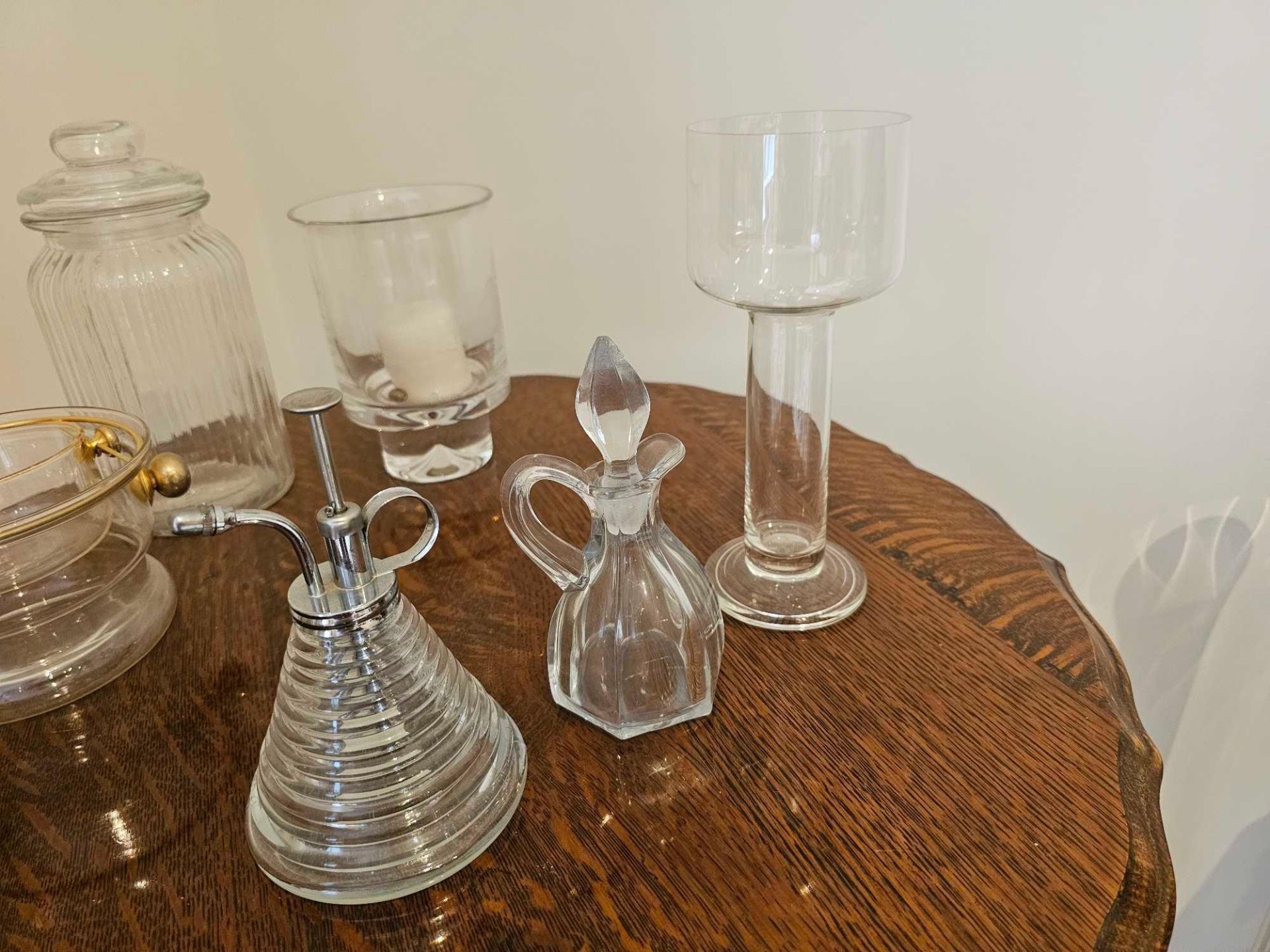 A Selection Of Glass Objets To Include A Rose Vaporiser, Biscuit Jar, Vinaigrette Bottle And - Image 5 of 5