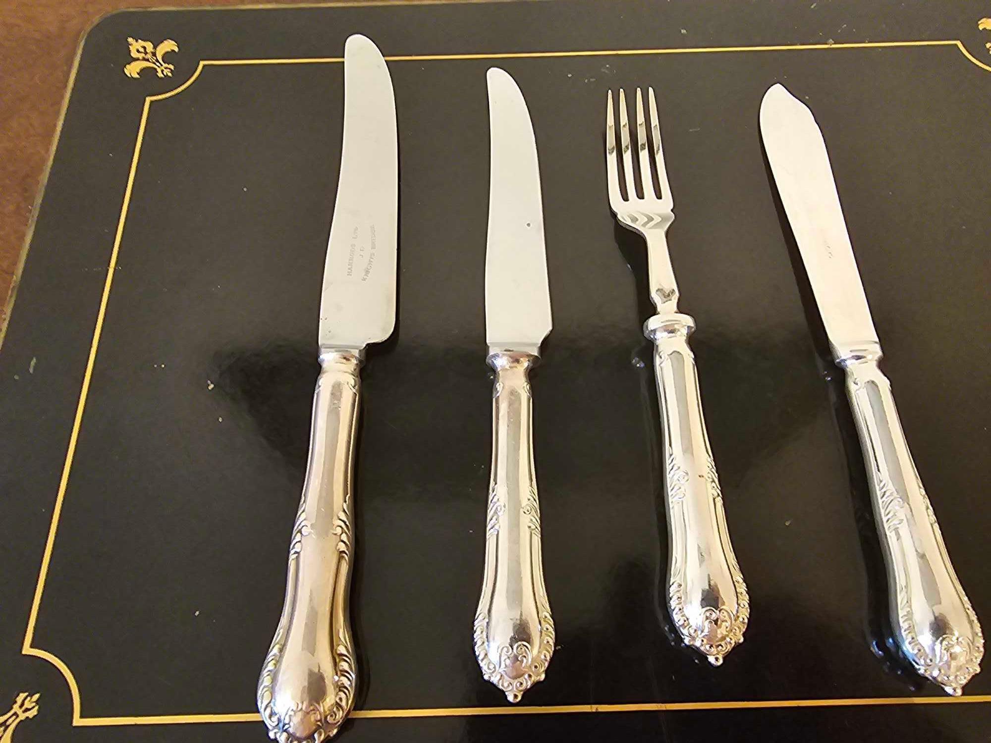 Silverplate Flatware By James Dixon For Harrods 50 Pieces Comprising Of 10 X Dinner Knives, 16 X - Bild 3 aus 3