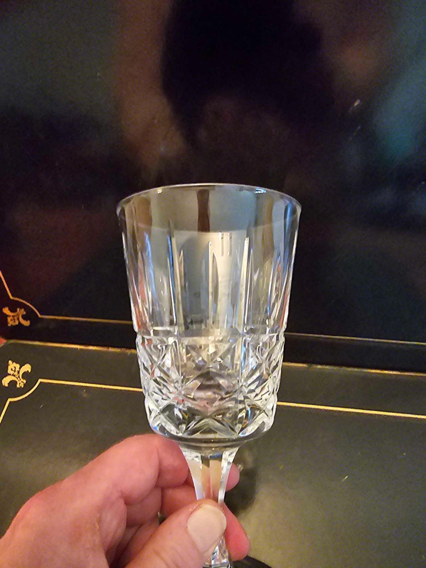 A Set Of 3 X Stuart Crystal Water Goblets 17.5cm - Image 4 of 4