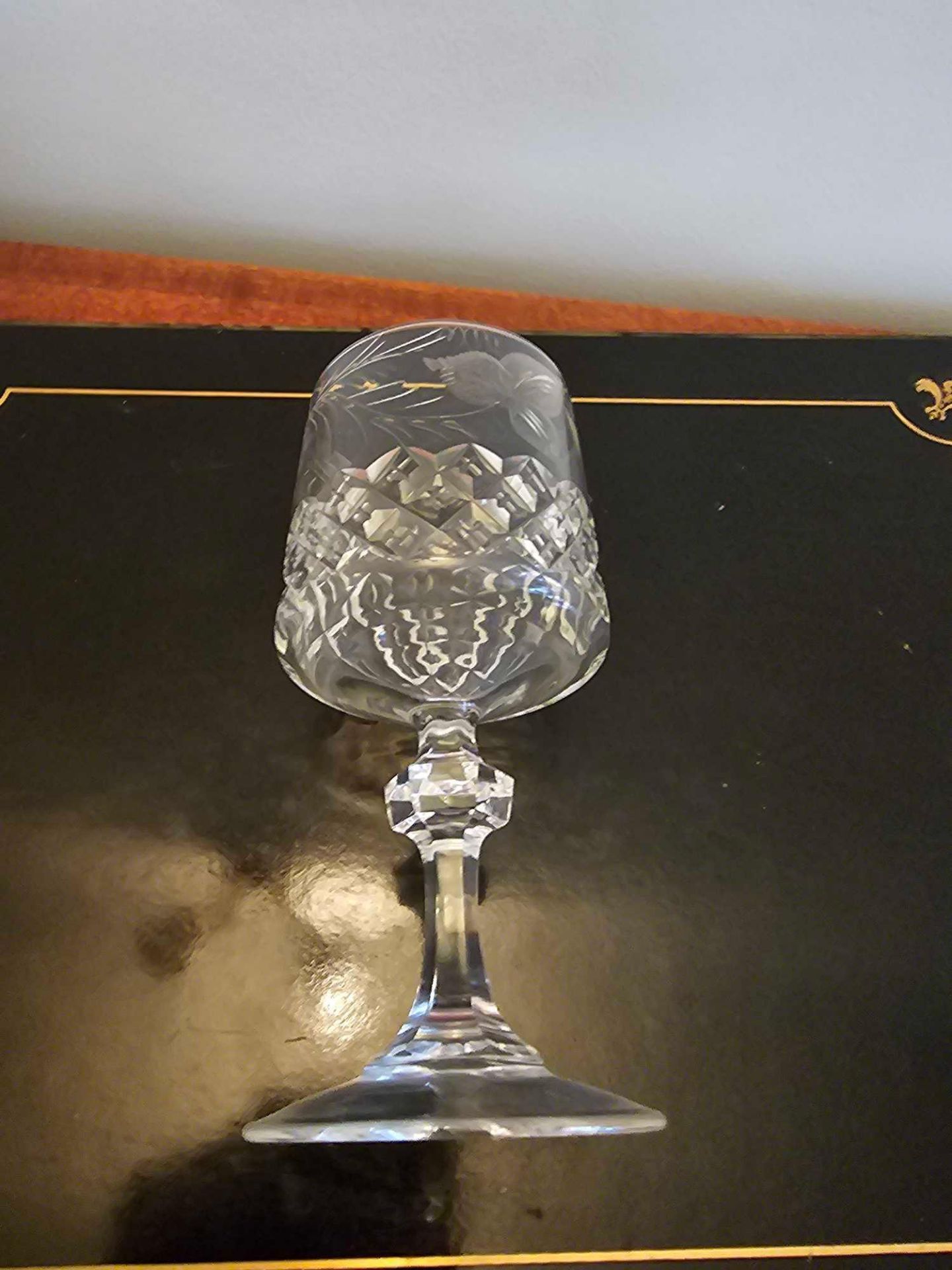 A Set Of 11 X Stuart Crystal Water Goblets 16cm - Image 4 of 5