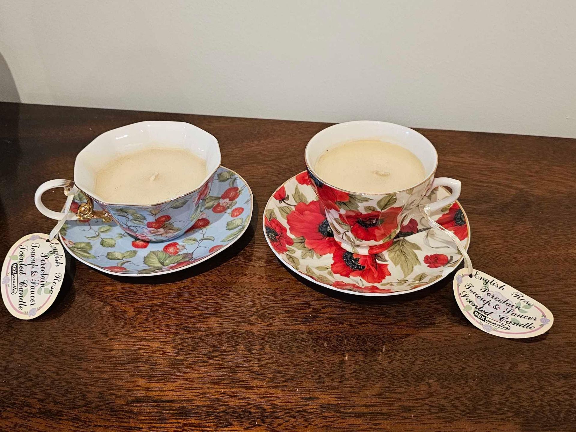 A Set Of 2 X Rexinter Vintage China Cup And Saucer Scented Candles (A/F Chipped)
