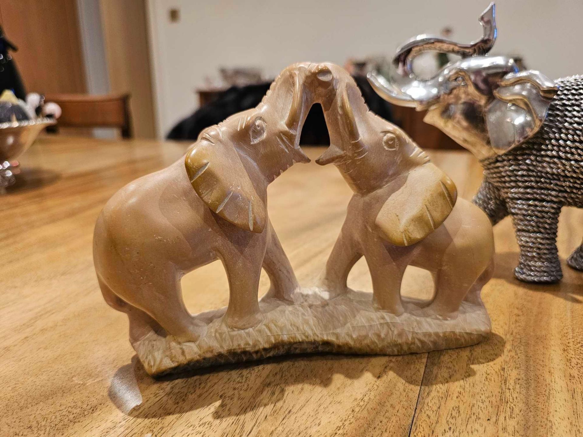 A Collection Of 3 X Various Elephant Figurines As Per Photograph - Image 2 of 4