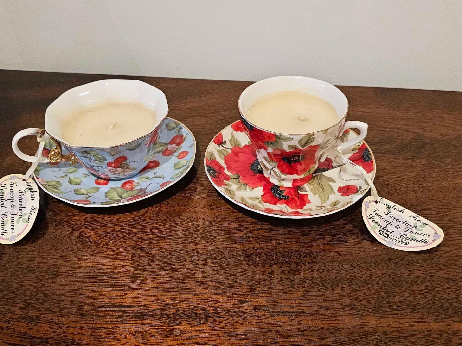 A Set Of 2 X Rexinter Vintage China Cup And Saucer Scented Candles (A/F Chipped) - Image 2 of 2