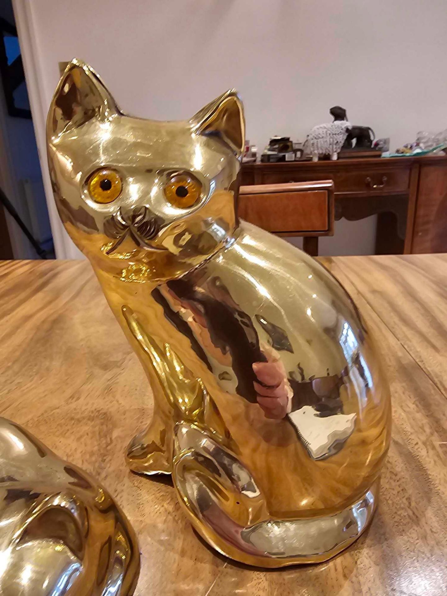 2 X Gold Ceramic Cat Figurines - Image 3 of 4