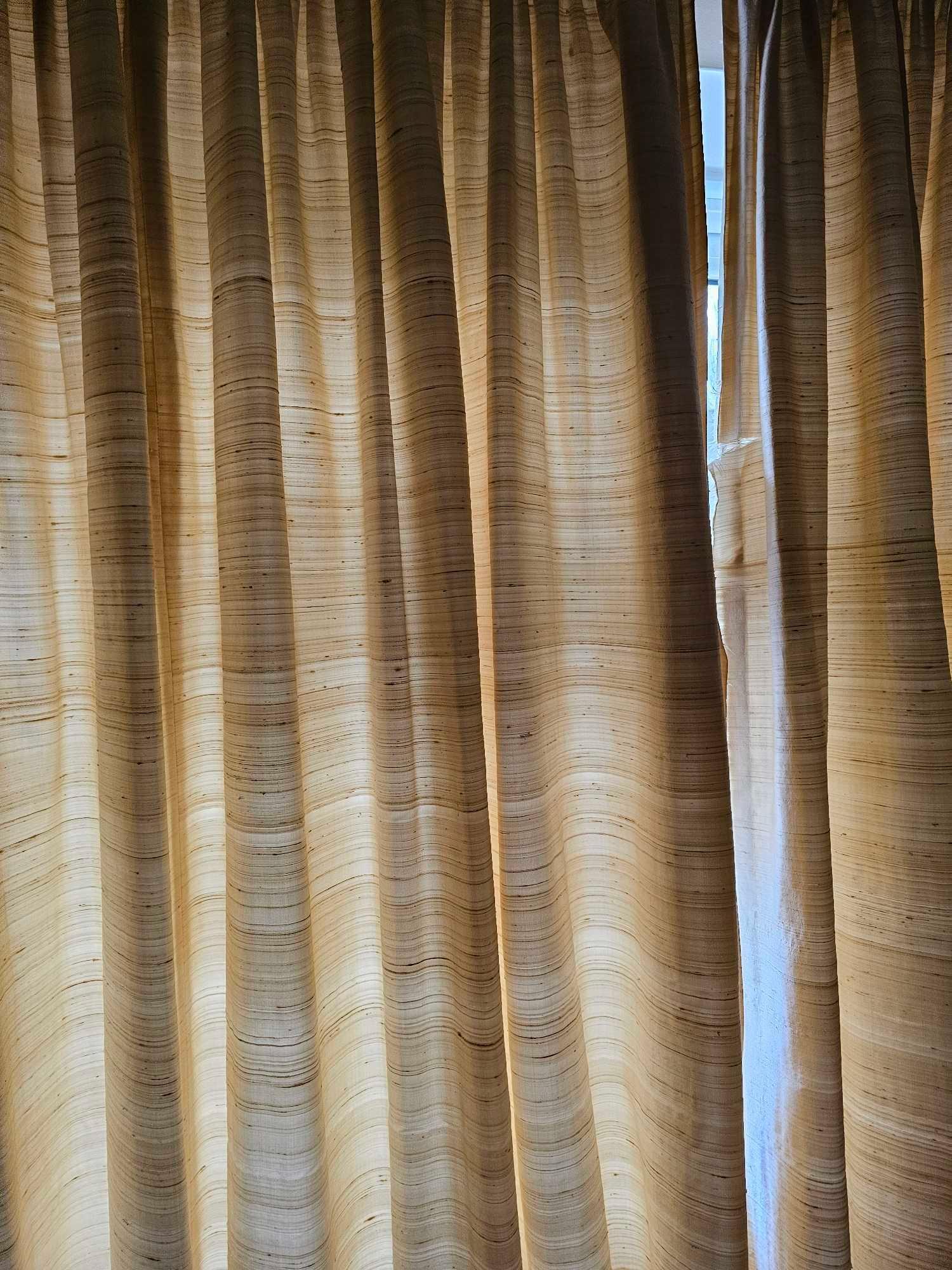 A Pair Of Curtains Gold Sheen 260 X 160cm Span (A/F) - Image 2 of 3