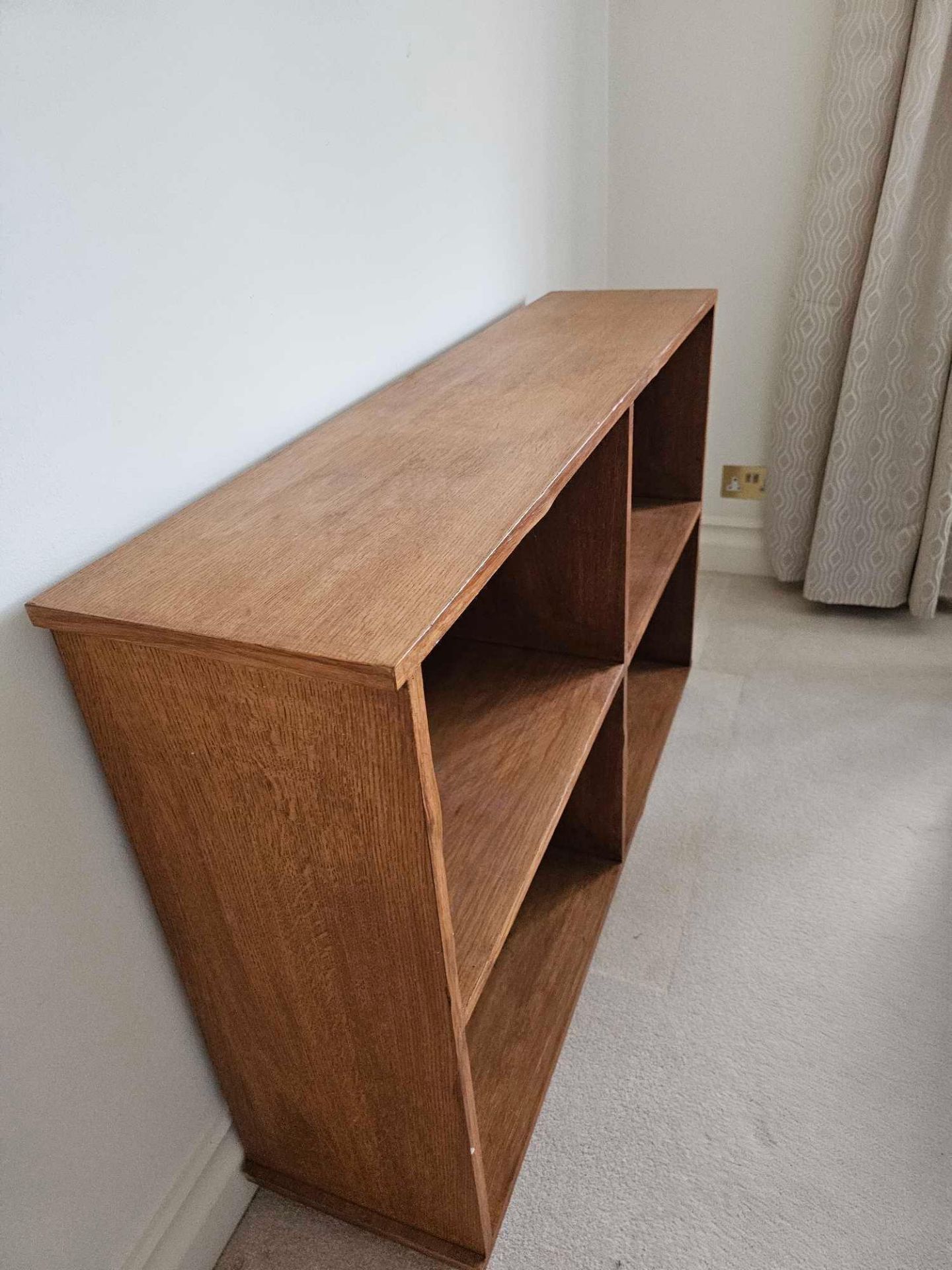 A Wooden Open Storage Unit 4 Shelves 122 X 30 X 80cm - Image 3 of 4