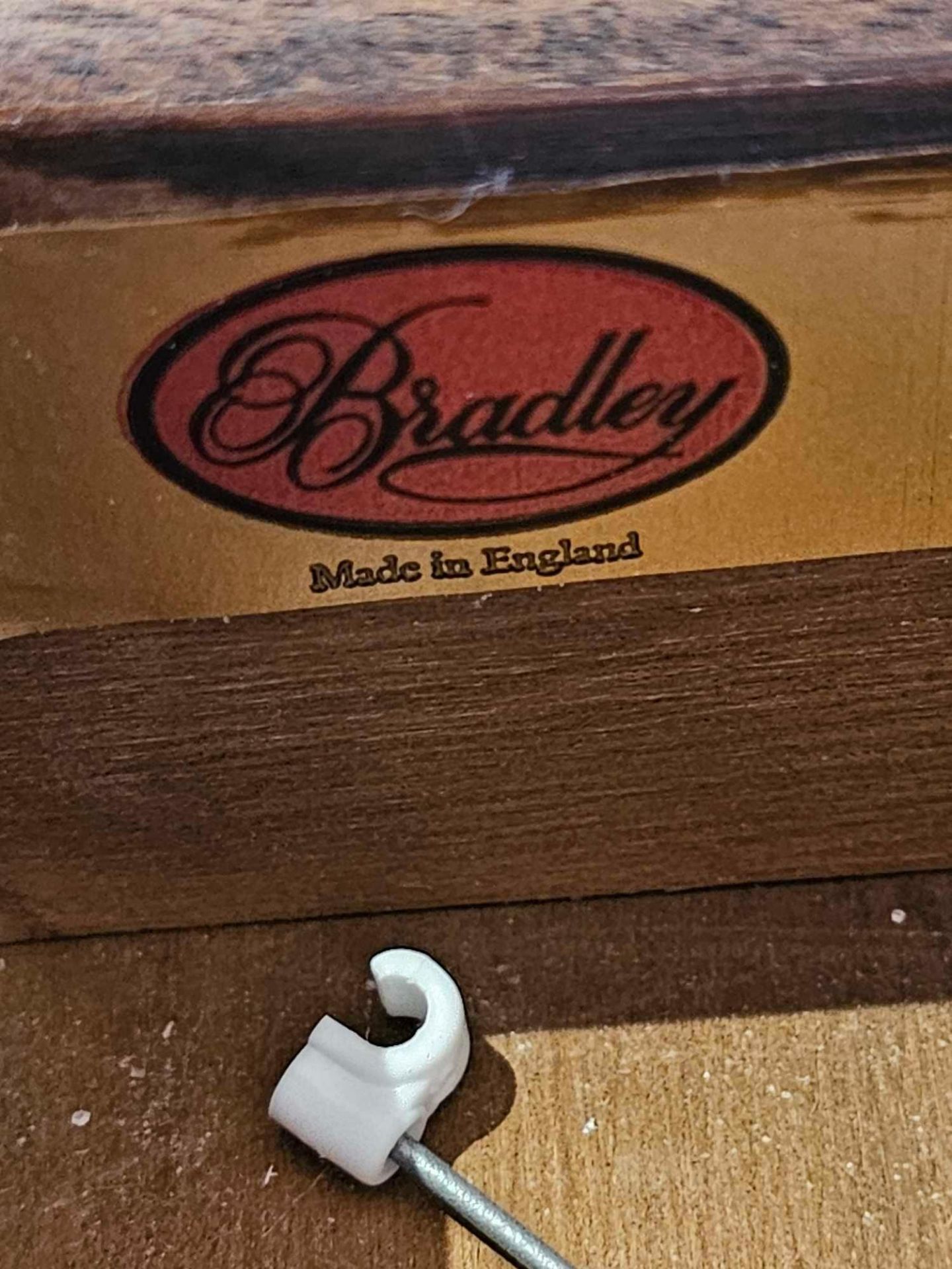 Bradley Furniture Burr Yew Wood And Brass Military Campaign Chest 84 X 43 X 50cm - Bild 5 aus 5