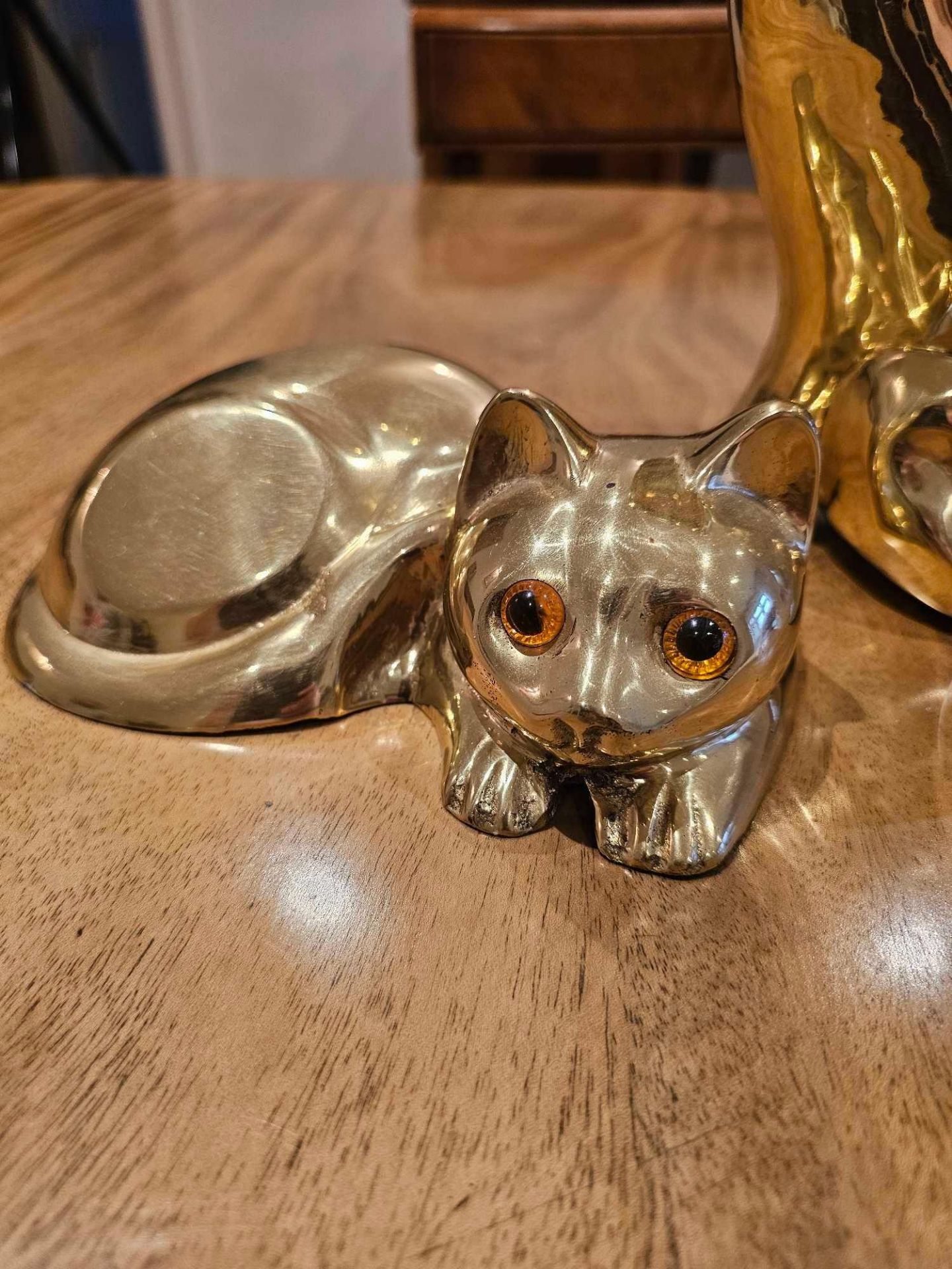 2 X Gold Ceramic Cat Figurines - Image 4 of 4