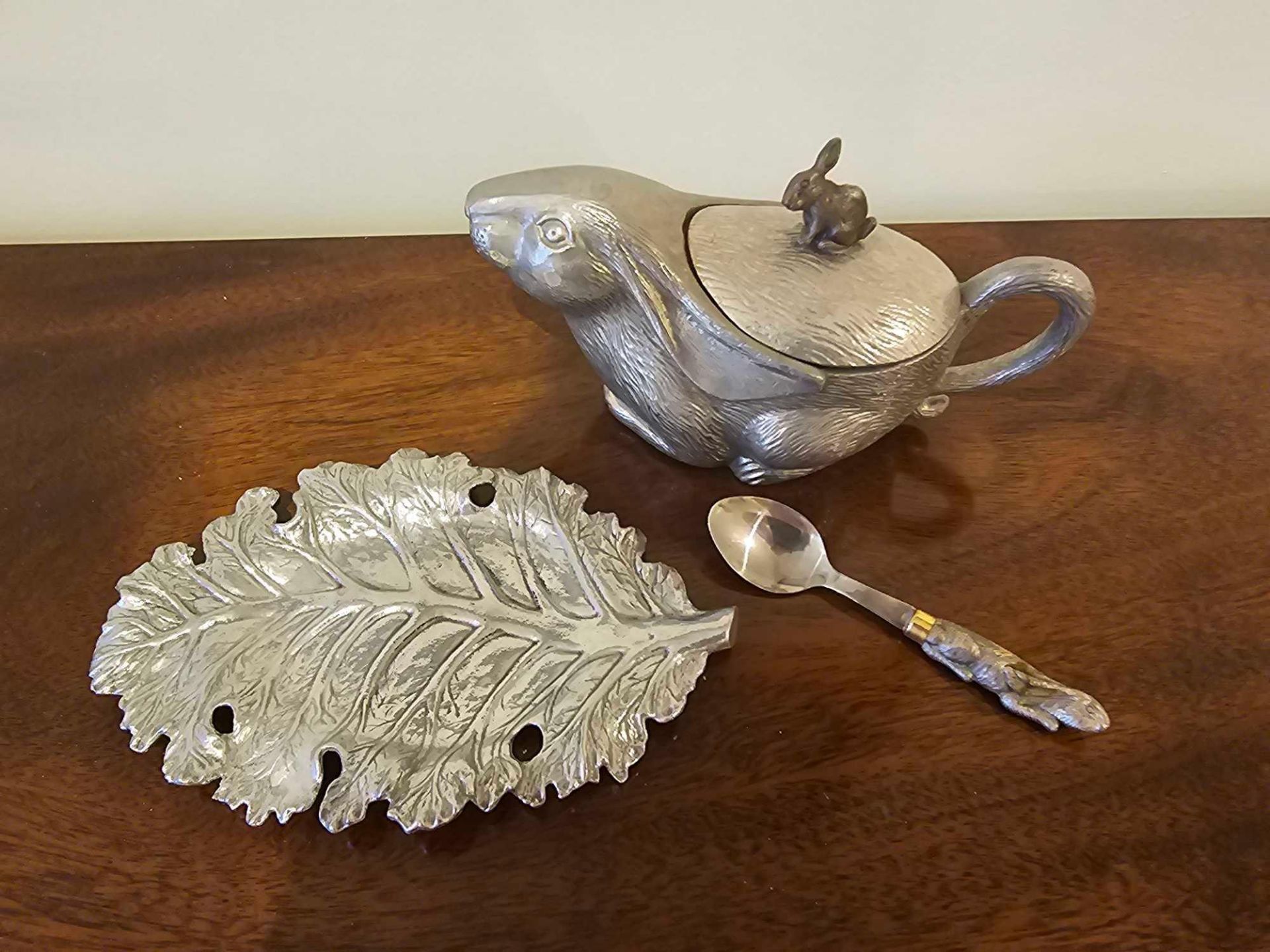 Arthur Court Vintage Silver Aluminium Bunny Rabbit Sauce/Gravy Boat Complete With A Spoon In The - Image 5 of 5